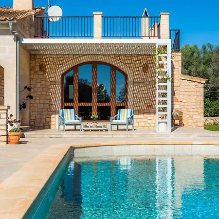 Simonet Villa